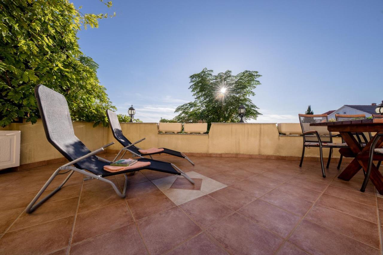 Apartment Marisol Barbat Barbat na Rabu Exteriör bild