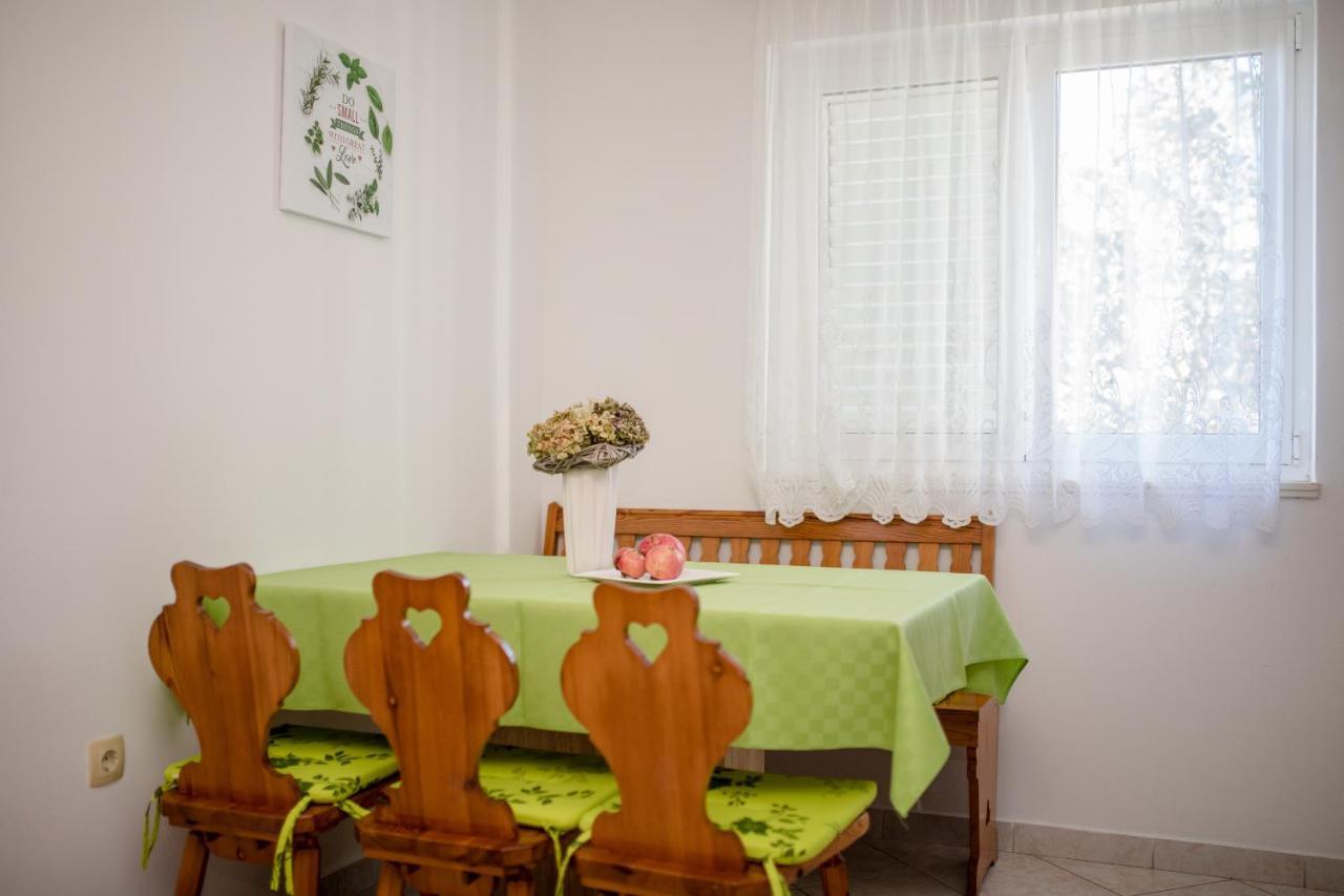 Apartment Marisol Barbat Barbat na Rabu Exteriör bild